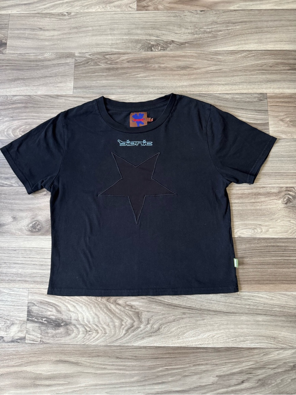 Heaven by Marc Jacobs Bionic Star Mesh Baby Tee Size Large